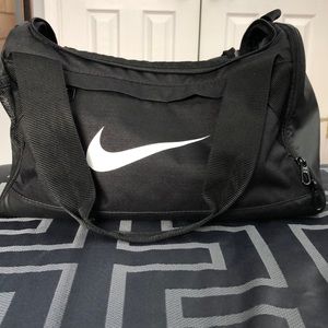 Nike duffel bag